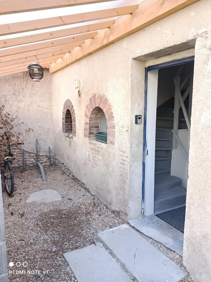 Tres Beau Studio Climatisation, Trois Etoiles, Parking A Velo, Velos En Option, Parking Prive Jardin Montargis Bagian luar foto